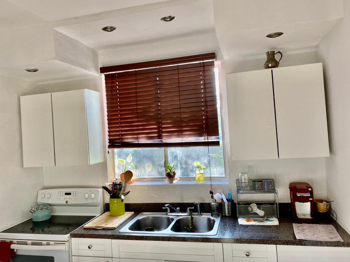 Cool & Cozy Homestay Маямі Екстер'єр фото